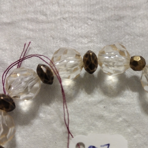 Artemis's Gems custom-made beaded bracelet with metal beads and large gold gem - Picture 3 of 5